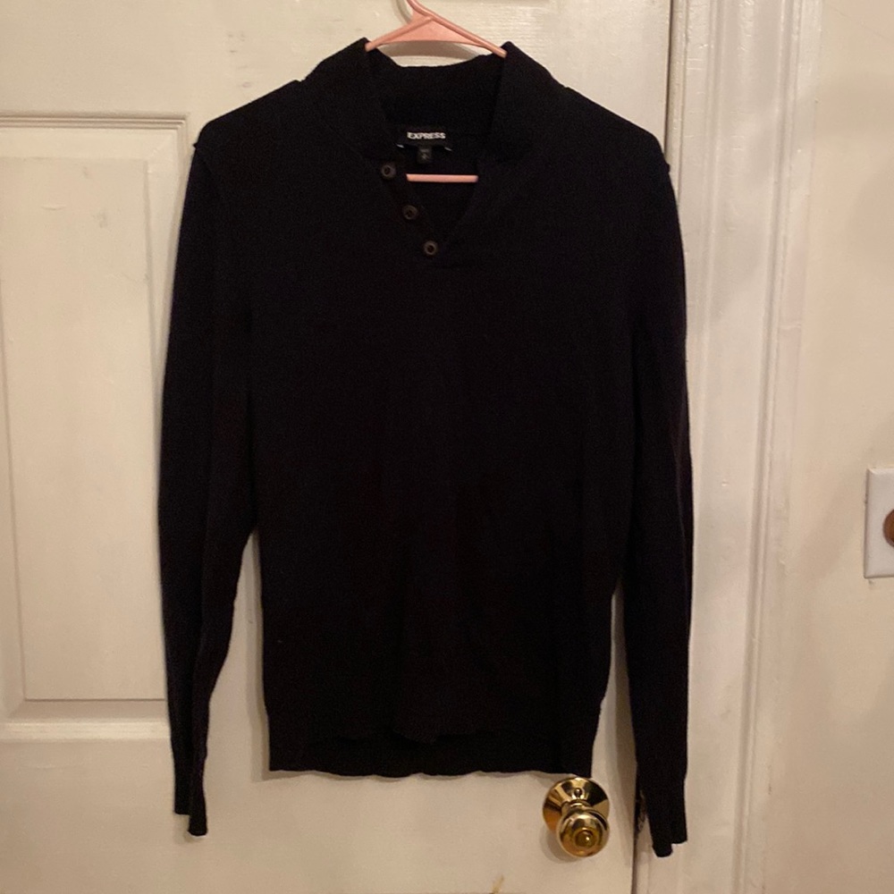 Small mens Express V neck sweater new without tags